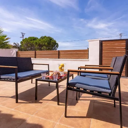 Сasa de vacaciones Nueva Playa-3 By Interhome